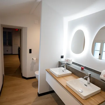 L'unique - Love-room Romantique Nyaraló