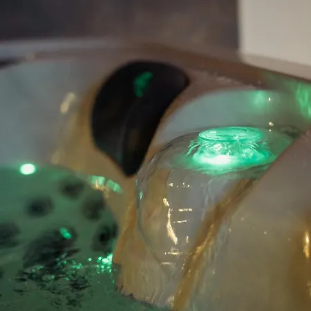 Nyaraló L'unique - Love-room Romantique *