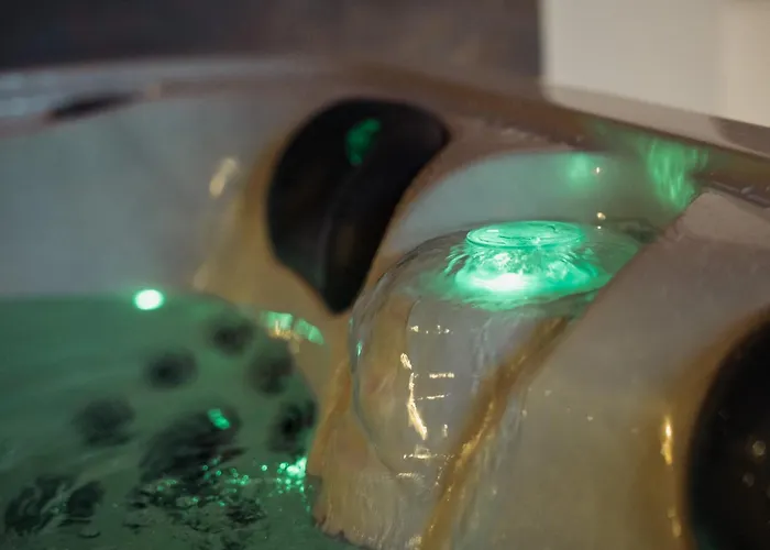 Nyaraló L'unique - Love-room Romantique *